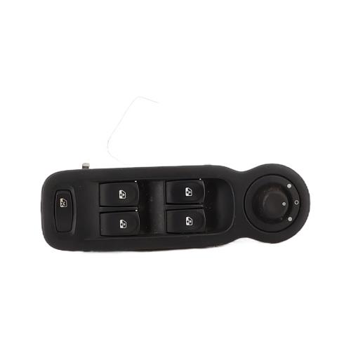 Image Interrupteur de leve vitre avant gauche - RENAULT GRAND MODUS