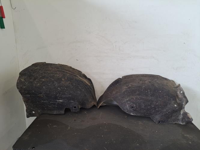 Image Pare boue avant droit - RENAULT R4