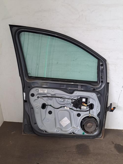Image Porte avant gauche - VOLKSWAGEN TOURAN 2