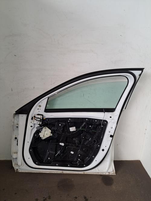 Image Porte avant droit - MERCEDES CLASSE C 205