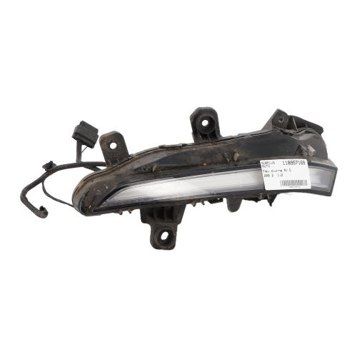 Image Feu diurne avant droit - PEUGEOT 208 2