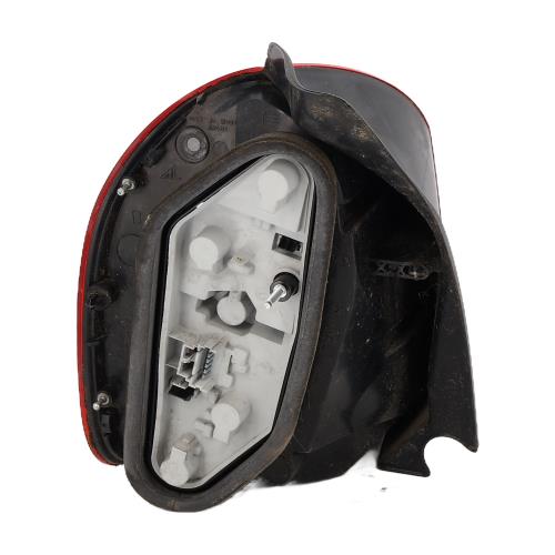 Image Feu arriere principal droit (feux) - RENAULT GRAND MODUS