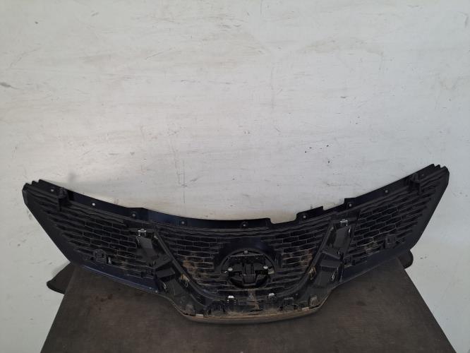 Image Calandre - NISSAN QASHQAI 2