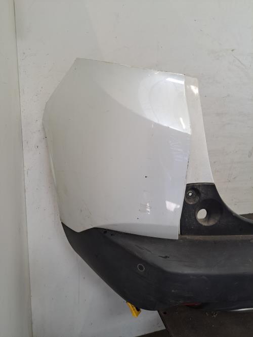 Image Pare choc arriere - PEUGEOT 2008 1