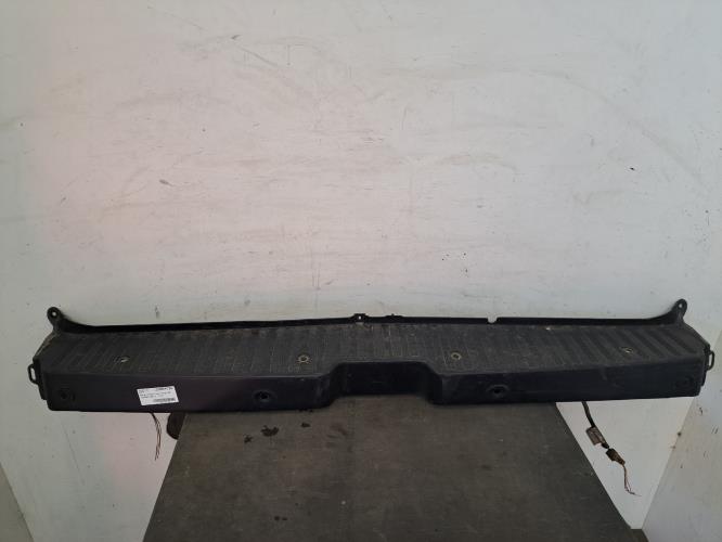 Image Pare chocs centrale arriere (utilitaire) - NISSAN INTERSTAR 2