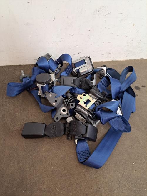 Image Banquette arriere (KIT DERIV VP) - PEUGEOT 208 1