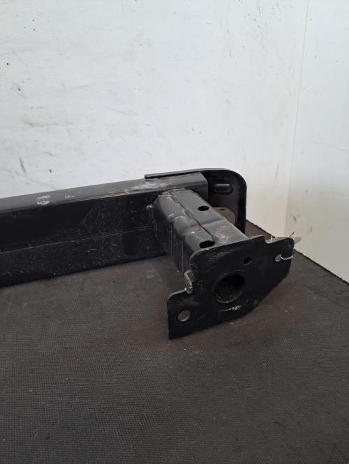Image Renfort pare choc arriere (traverse) - RENAULT R4