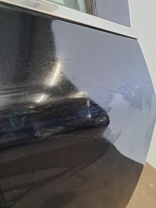 Image Porte arriere droit - PEUGEOT 208 1