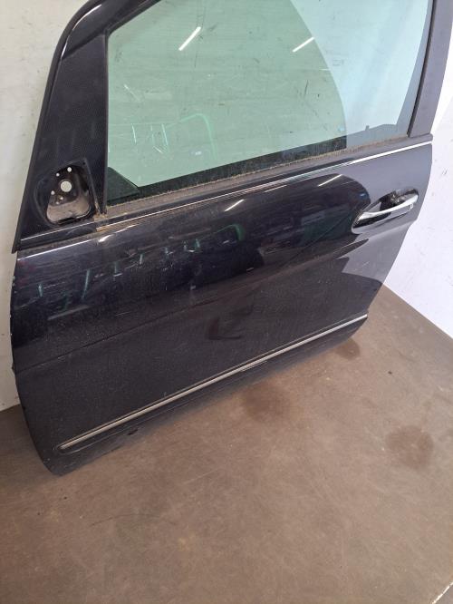 Image Porte avant gauche - MERCEDES CLASSE B 245