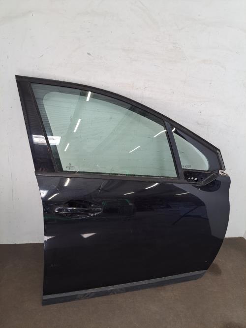 Image Porte avant droit - PEUGEOT 2008 1