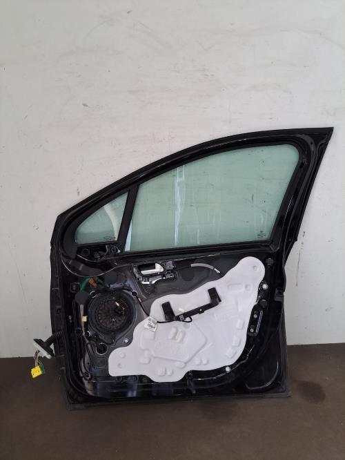 Image Porte avant droit - PEUGEOT 2008 1