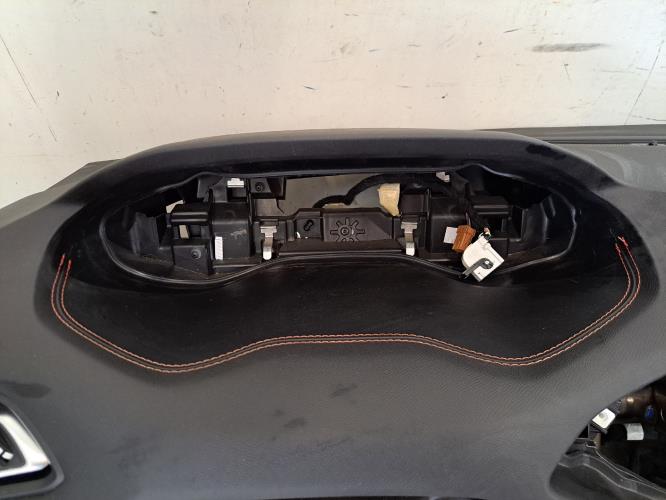 Image Planche de bord complete - PEUGEOT 308 2 SW