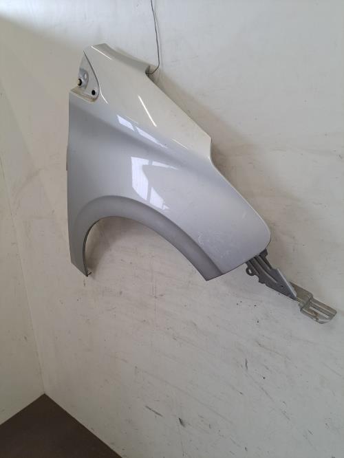 Image Aile avant droit - PEUGEOT 208 1