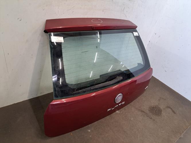 Image Malle/Hayon arriere - FIAT PUNTO EVO 3