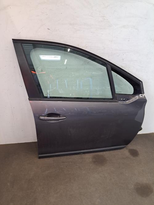 Image Porte avant droit - PEUGEOT 2008 1