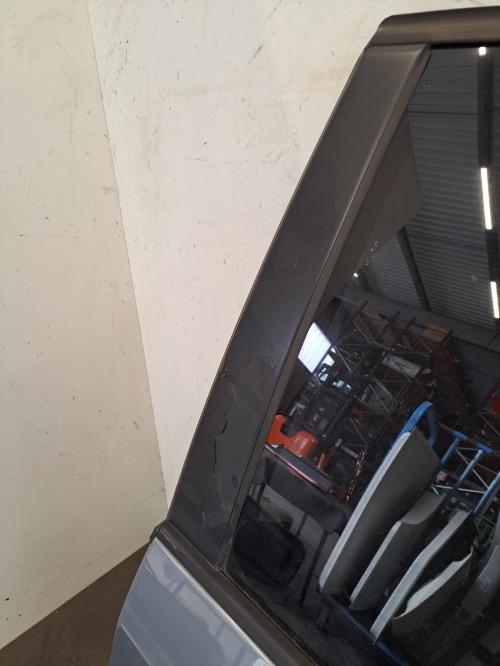 Image Porte arriere gauche - VOLKSWAGEN TOURAN 1