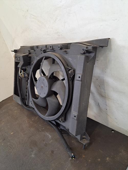 Image Armature avant, Masque avant - CITROEN C4 GRAND PICASSO 1