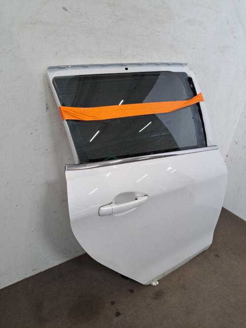 Image Porte arriere droit - PEUGEOT 2008 1