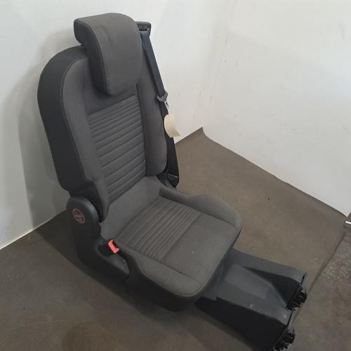 Image Siege arriere central - FORD TOURNEO CUSTOM 1