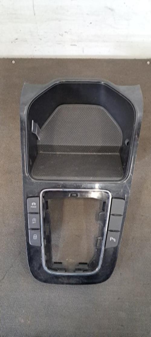 Image Console central (interieur plastique) - SKODA FABIA 4