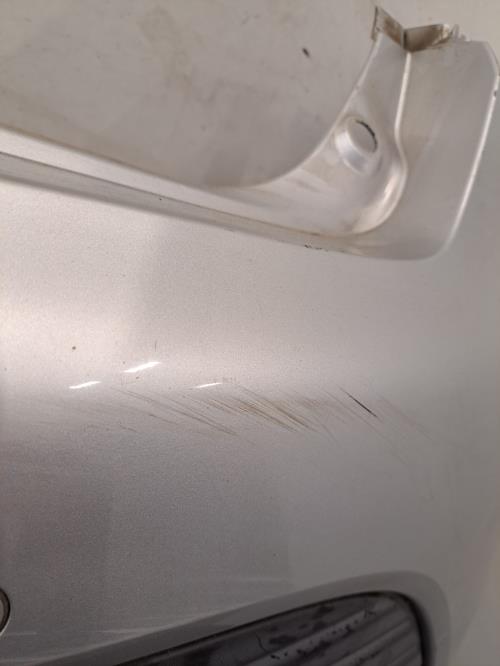 Image Pare choc arriere - RENAULT CLIO 4