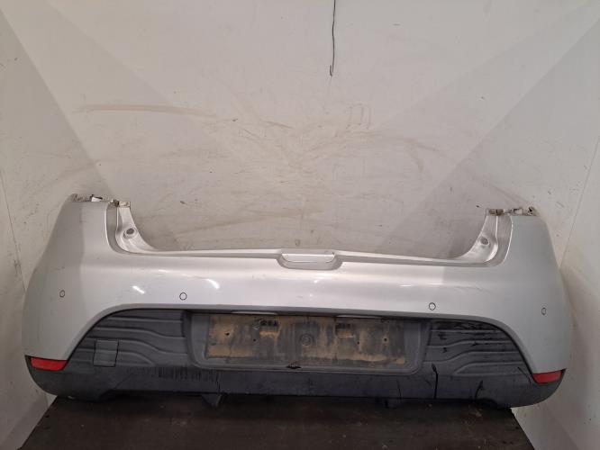 Image Pare choc arriere - RENAULT CLIO 4