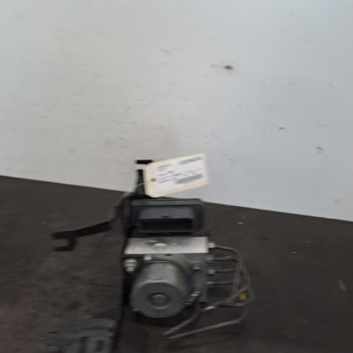 Image Bloc ABS (freins anti-blocage) - RENAULT CLIO 4