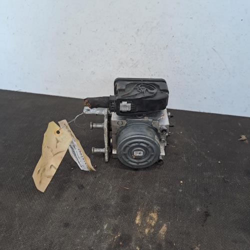 Image Bloc ABS (freins anti-blocage) - MERCEDES CLASSE C 205