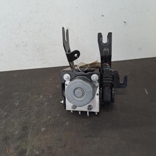 Image Bloc ABS (freins anti-blocage) - DACIA SANDERO 2
