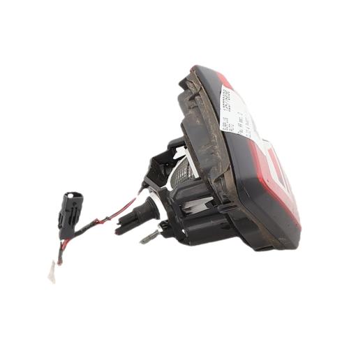 Image Feu arriere secondaire droit (feux) - RENAULT CLIO 4