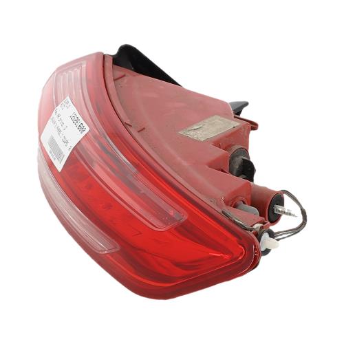 Image Feu arriere principal droit (feux) - RENAULT LAGUNA 3