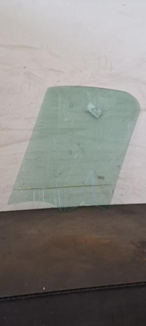 Image Vitre avant droit - RENAULT 