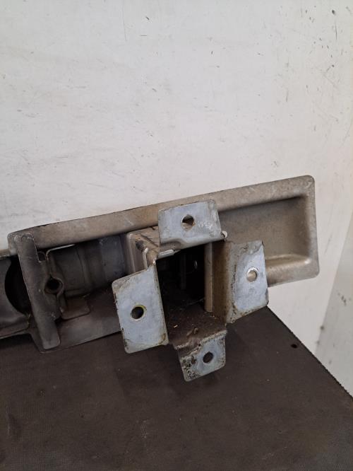 Image Renfort pare choc avant (traverse) - RENAULT TRAFIC 2