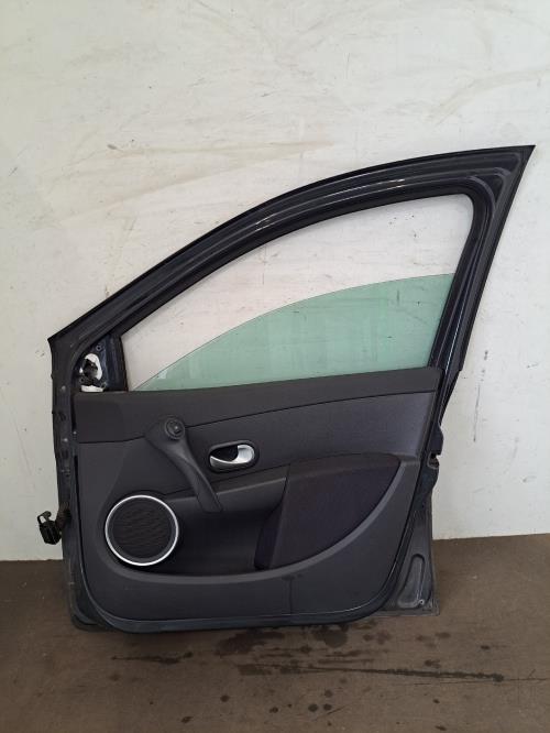 Image Porte avant droit - RENAULT CLIO 3