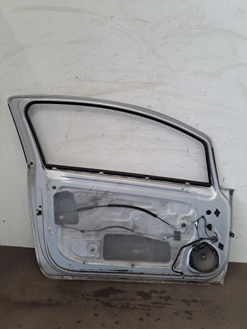Image Porte avant gauche - OPEL CORSA D