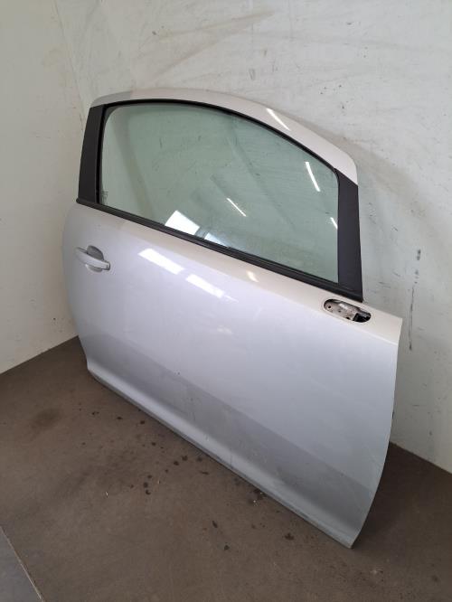 Image Porte avant droit - OPEL CORSA D