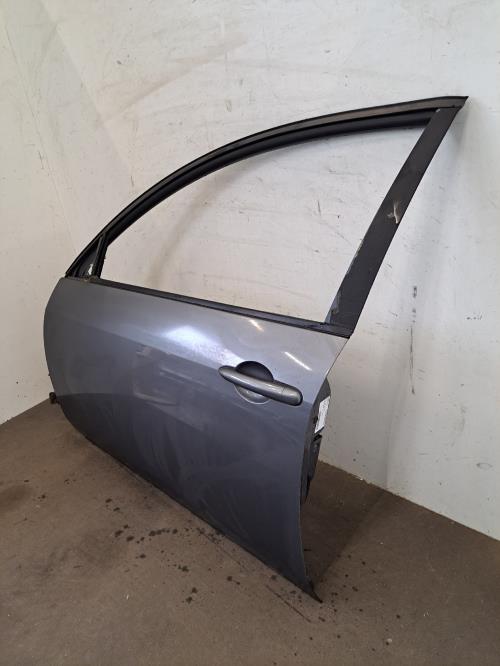 Image Porte avant gauche - NISSAN PRIMERA 3