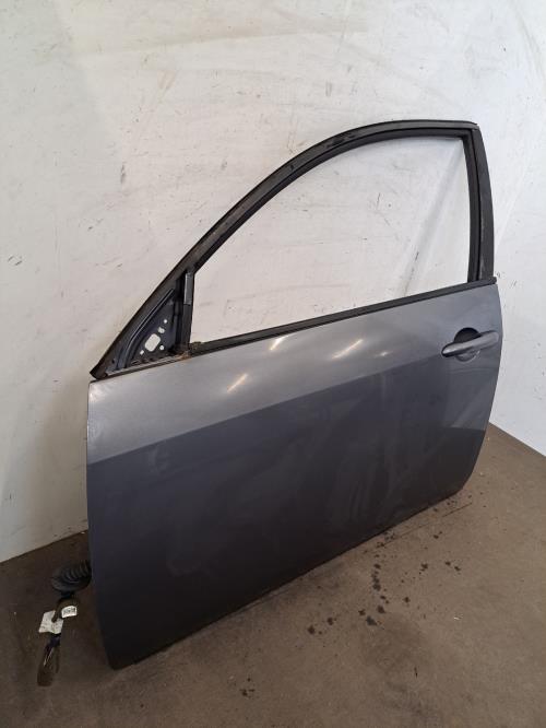 Image Porte avant gauche - NISSAN PRIMERA 3