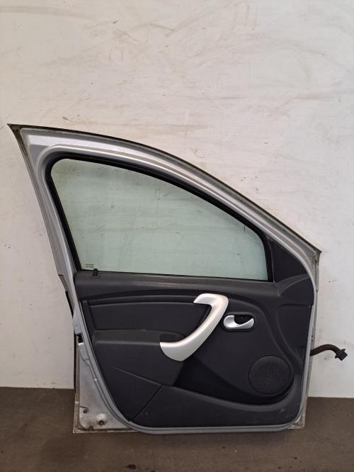 Image Porte avant gauche - DACIA SANDERO 1