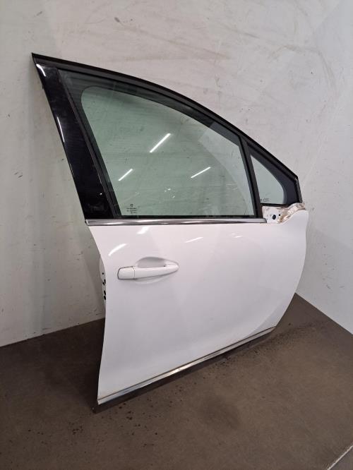 Image Porte avant droit - PEUGEOT 2008 1