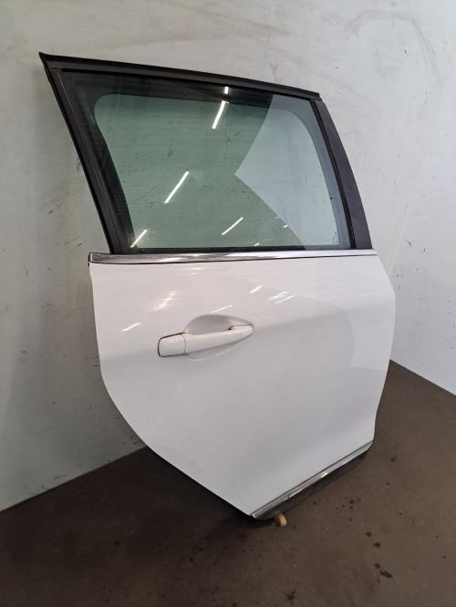 Image Porte arriere droit - PEUGEOT 2008 1