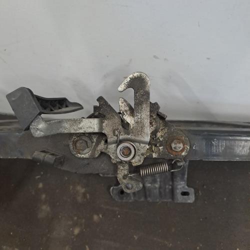 Image Traverse superieure - PEUGEOT 206+