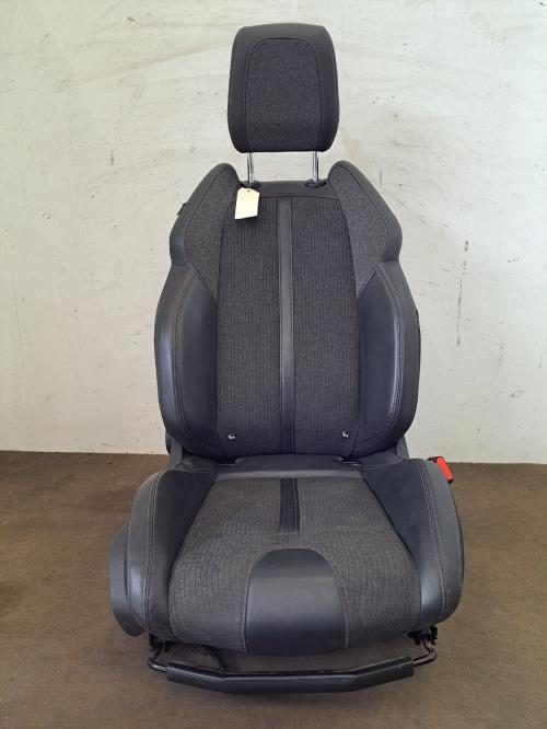 Image Siege avant droit - PEUGEOT 508 2