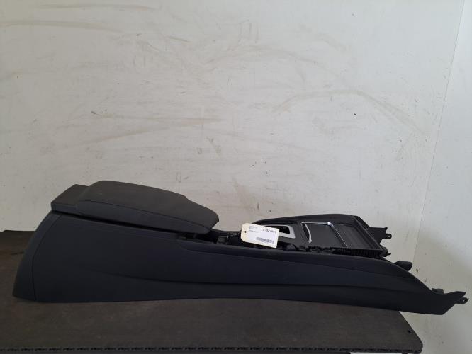 Image Accoudoir - BMW SERIE 4 F32