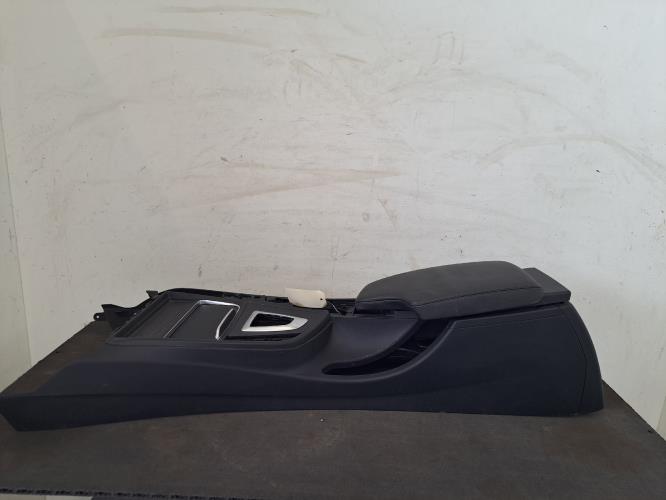 Image Accoudoir - BMW SERIE 4 F32