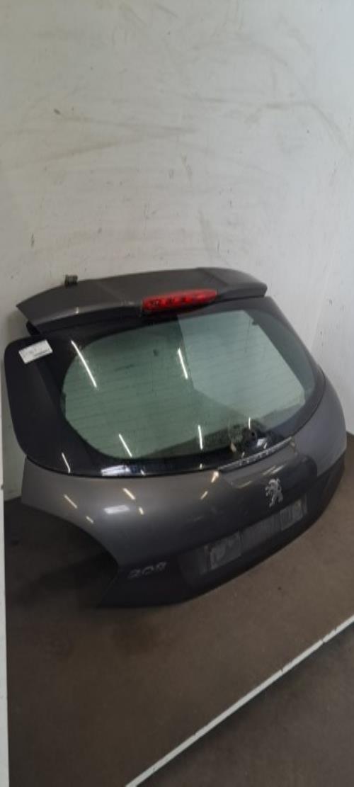 Image Malle/Hayon arriere - PEUGEOT 208 1