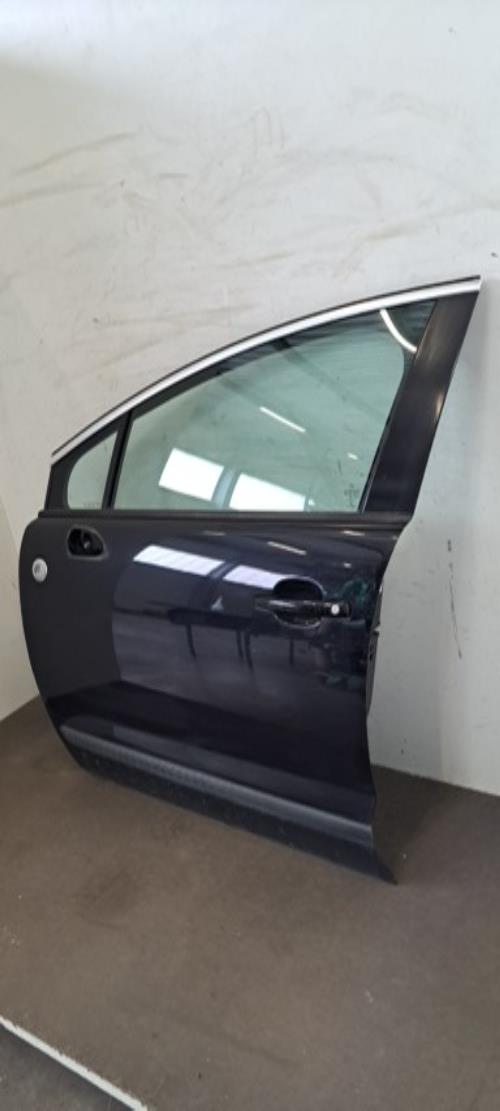 Image Porte avant gauche - PEUGEOT 3008 1