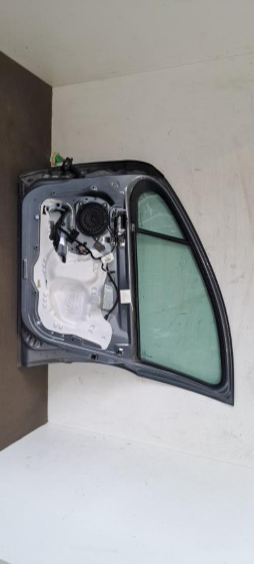 Image Porte avant droit - PEUGEOT 207