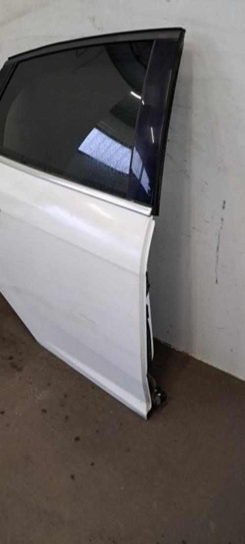 Image Porte arriere droit - FORD FOCUS 3