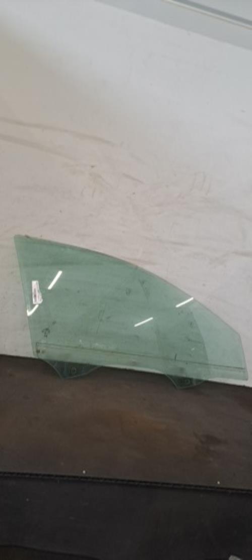Image Vitre avant droit - AUDI A3 4